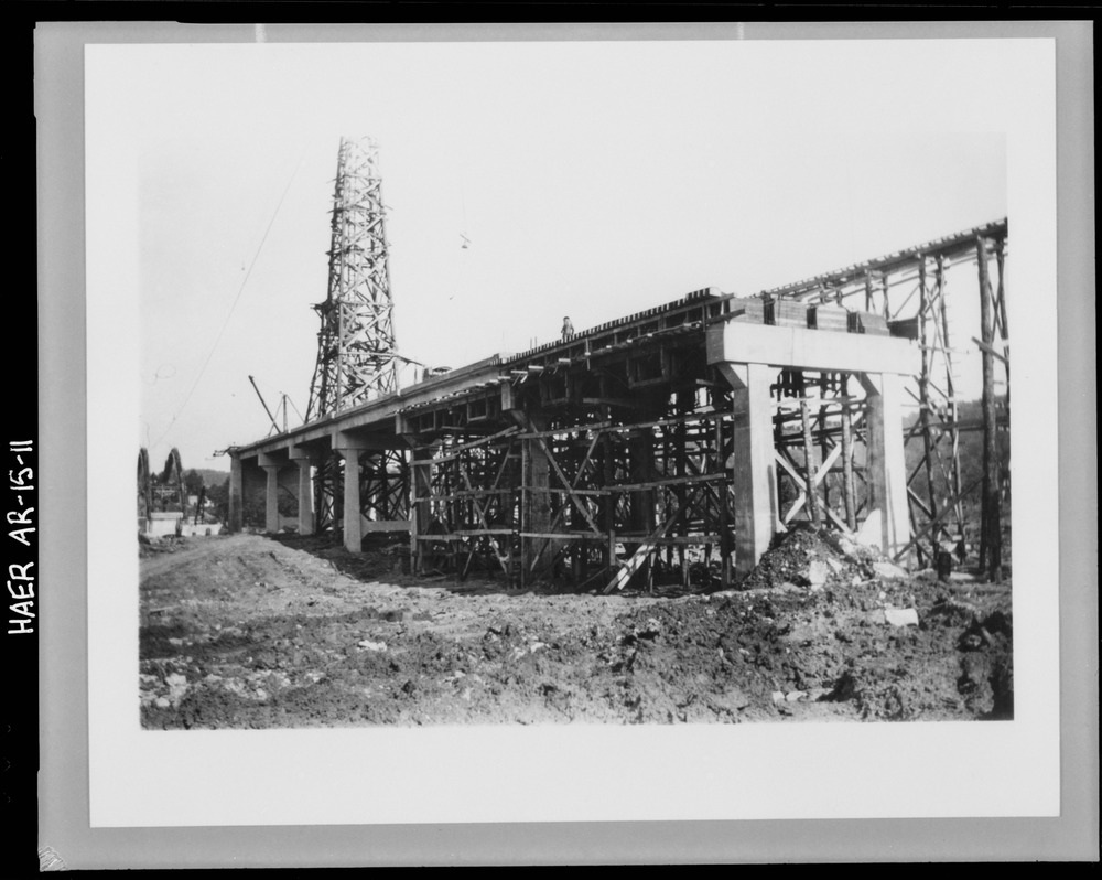 View of approach span under construction - Cotter Bridge, spanning White River at U.S. Highway 62, Cotter, Baxter County, AR.